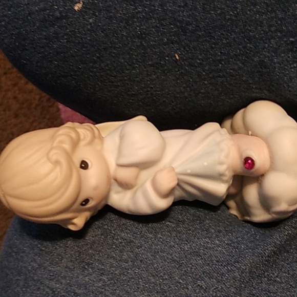 VTG Precious Moments figurines - Picture 5 of 7